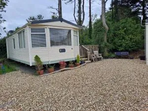 Amroth Bay holiday caravan - Crunwear