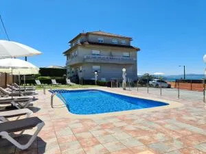 Pensión Residencia Cecilia - Ayós