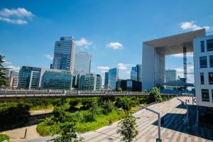 Appartements Luxury 2 rooms Apartment with balcony : photos des chambres