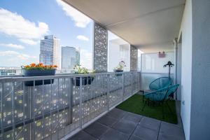 Appartements Luxury 2 rooms Apartment with balcony : photos des chambres