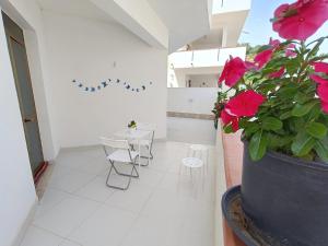 Rosso Corallo Home A soli tre minuti dal mare disponibile Piano terra Indipendente sul Golfo di Castellammare