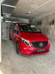 2-bed,2-bath, free private parking