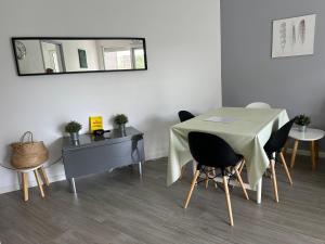 Appartements Labenne Ocean - joli appt avec terrasse -T2 300m plage : photos des chambres