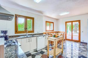 Villa Rigo by Villa Plus