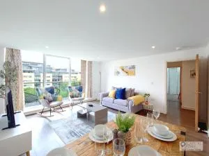 Free Parking - Serviced Two Bed Apartment London Docklands - Bexleyheath