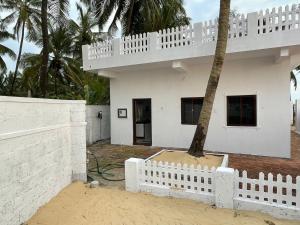 Yashasvi- Sea View Cottage