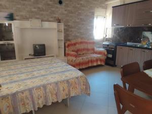 Villa Xhelalit large ensuite rooms