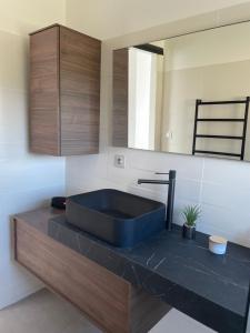 Villas Villa Contemporaine vue mer-vignobles,Piscine-Spa : photos des chambres