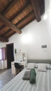 Casetta Tipica in Borgo, indipendente, ristrutturata - Castiglione