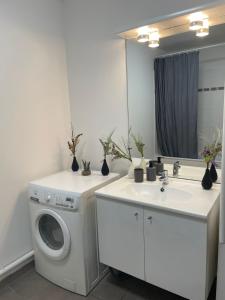 Tout confort prêt de la défense