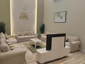 Green chalet