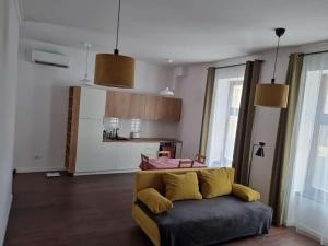 TBs apartment