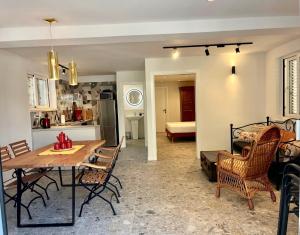 Leisure vacation home