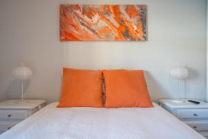 EnSuite 4 Laranja Rochedo Traseiras