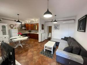 Pr šterni - Hrvatini 187 Ankaran