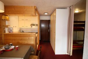 Résidence Tour Du Lac - Vue spectaculaire sur le cirque naturel de TIGNES. MAE-3482