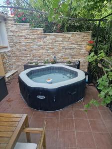 Maisons de vacances Maison de campagne a 2km de lourmarin : photos des chambres