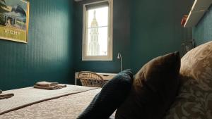 Appartements Le Vichy Centre, spacieux et cosy T2 avec vue, au calme : photos des chambres