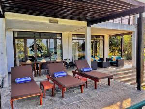Nilaveli Bay Villa by Ceylon Spaces