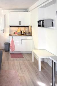 Apartament pod dębem