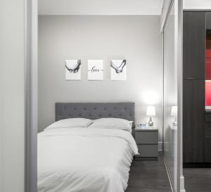 Skyline Suites - Walk to MTCC, ACC, Rogers Centre & Entertainment District