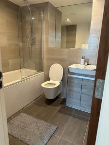 Self check in 2 bedroom apartment