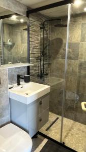 Appartements Le Vichy Centre, spacieux et cosy T2 avec vue, au calme : photos des chambres