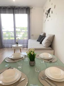 Appartements Grand Studio Montevrain - Disneyland RER A : photos des chambres