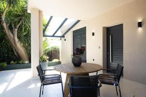 Malvina homes Karteros