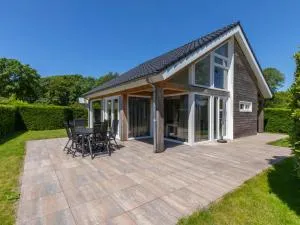Holiday home near the beach - Nieuw-Haamstede