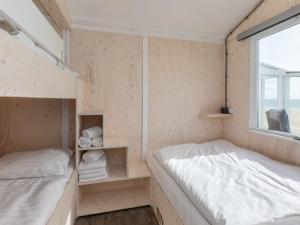 Holiday Home in Dishoek by the Beach