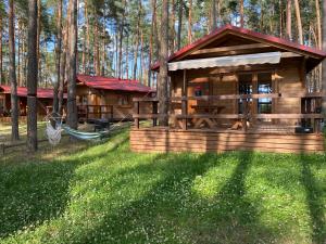 Domek z widokiem jeziora