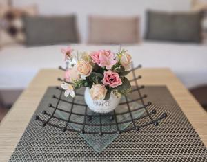 Suncani Skalini-Old Town Terrace retreat