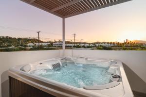 Mylos Luxury Escape Villa