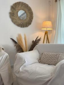 Elegant Apartment with Sea View and Swimming pool