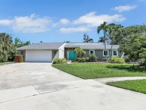 5 Beds 3 BDR 2 Bath Heated Pool, Grill, Patio - Railroad Islet