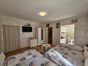 AB Apartmani Risan