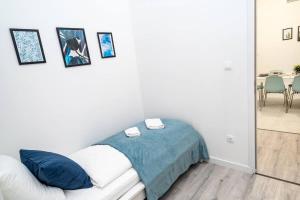 Extra central brand new and large AC apartment