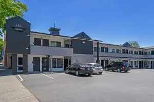 伯克利旅行者酒店 - 普莱森特希尔