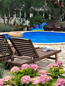 Apartment Mundanije 5072b