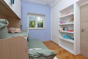 Apartments with parking space Matulji, Opatija - 21553