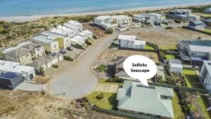 Sellicks Seacsape by Wine Coast Holidays - Sellicks Beach