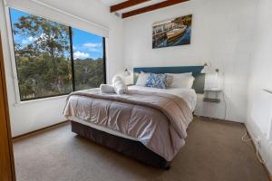 Jetty View - Rosella Cabin