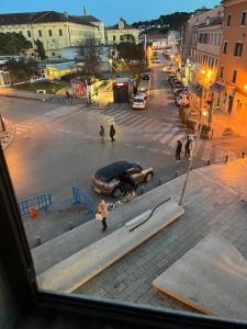 Central Square apartment in Old town Rovinj- free parking near