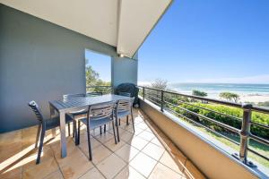 Mintee 1 by Discover Stradbroke