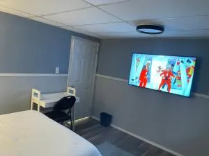 Travelers Home - Orono