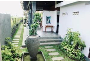 Sanjiwani Villa - Ubytování bez kategorie ve městě Munggu