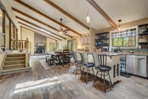 Buckskin Hideaway Hiking & Biking Trails BBQ