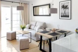 Beach Apartment 2Bed Small Oasis - 萨比尼拉城堡