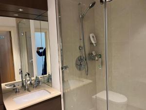 Gorgeous 3 Bedroom flat in Vauxhall with City Views